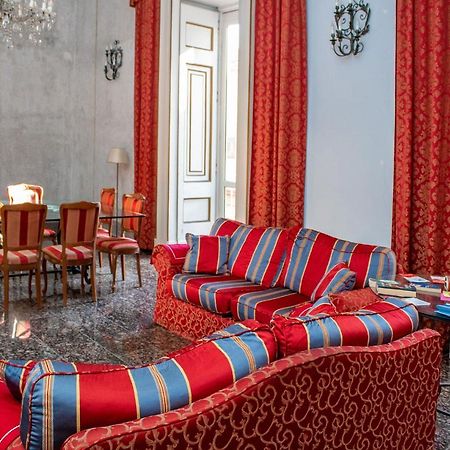 Le Stanze Del Vicere Boutique Hotel Naples Luaran gambar