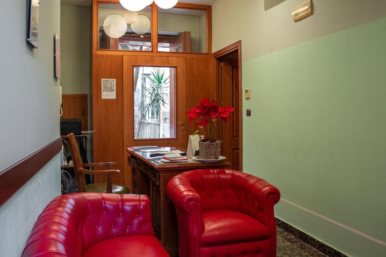 Le Stanze Del Vicere Boutique Hotel Naples Luaran gambar